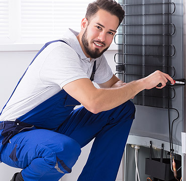 repairing fridge