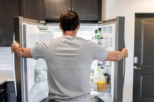 Refrigerator-is-Freezing-Food-1